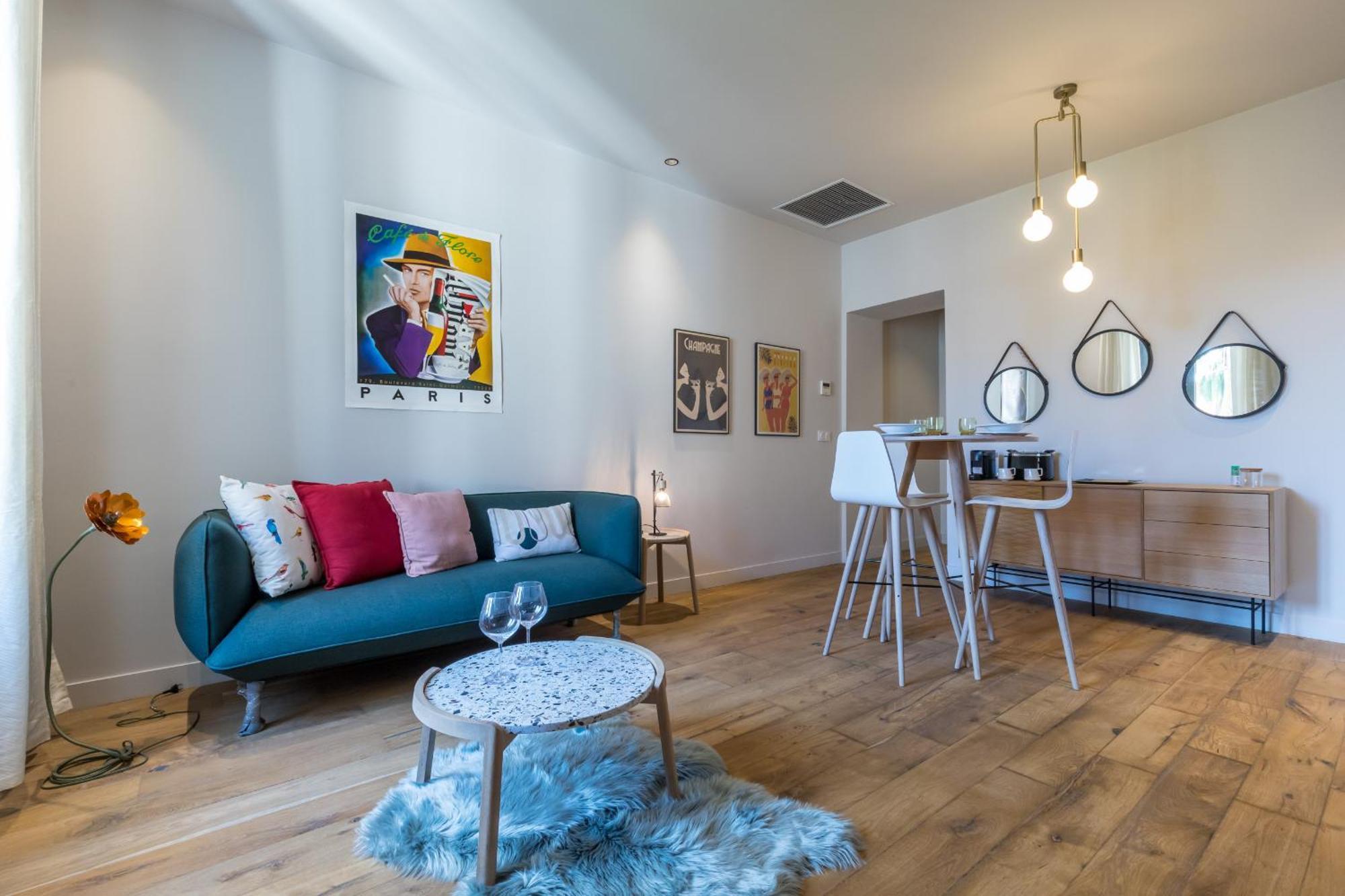 Refined & Cozy 1 Bedroom Downtown نيس المظهر الخارجي الصورة